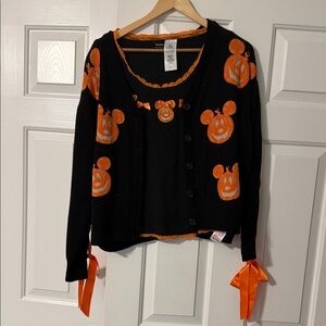 Minnie and Micky Black and Orange Halloween Sweater AND matching Shirt Size XL